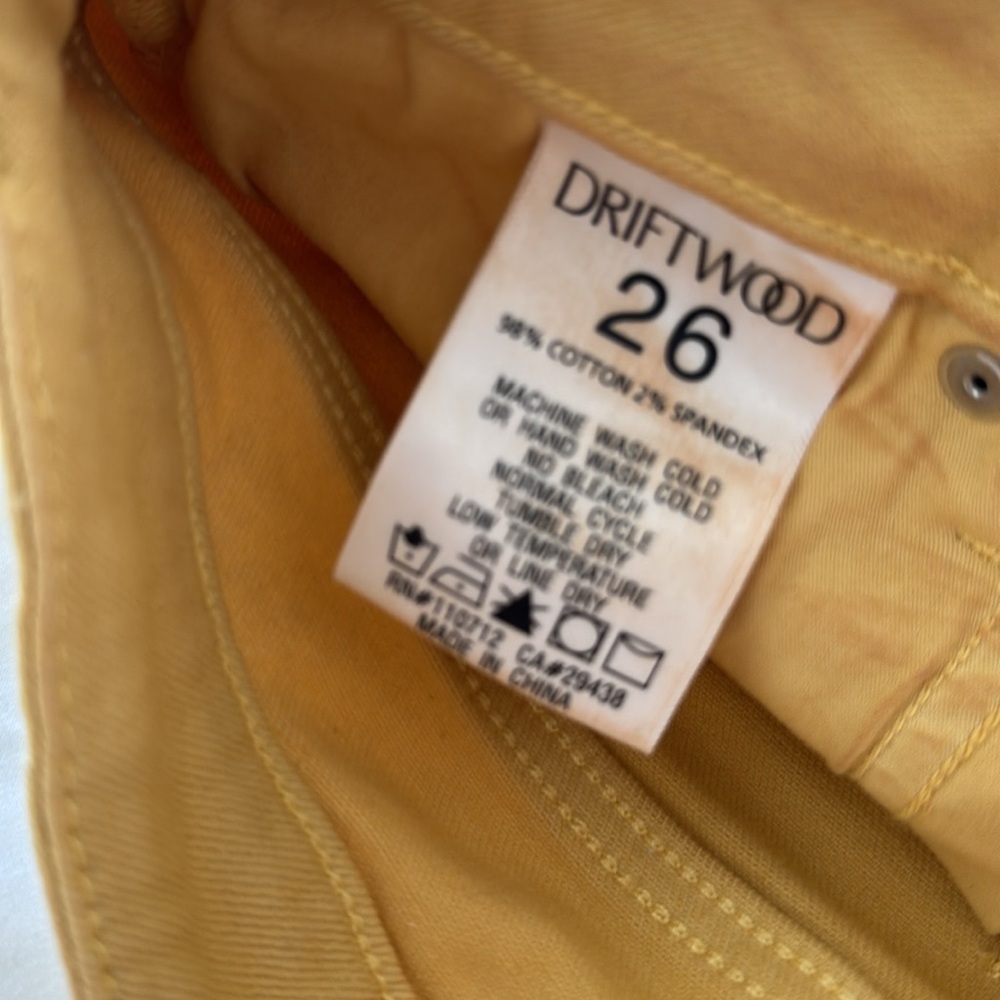 Driftwood yellow Connie denim shorts - Picture 3 of 4